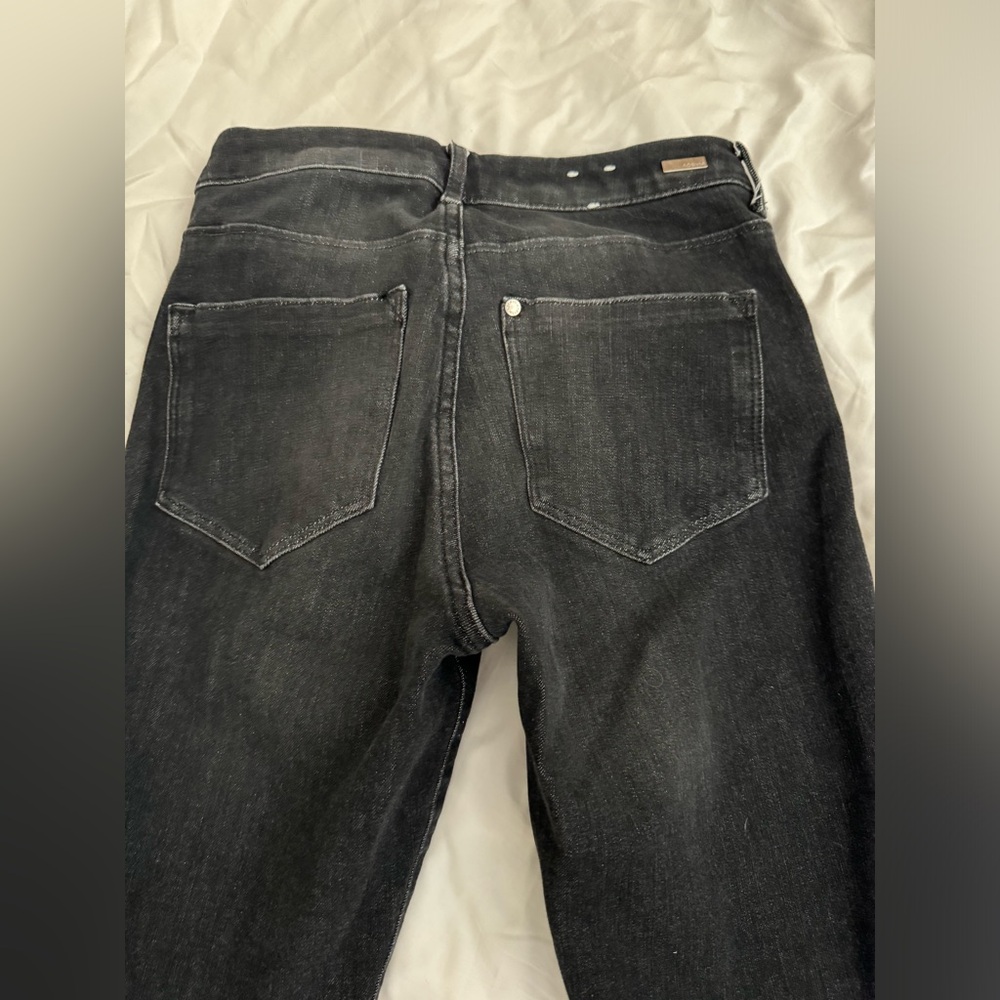 Jeans - Picture 2 of 3